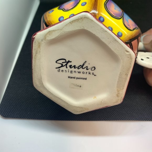 Studio Designworks 5" Modern Whimsical Creamer - Picture 5 of 7